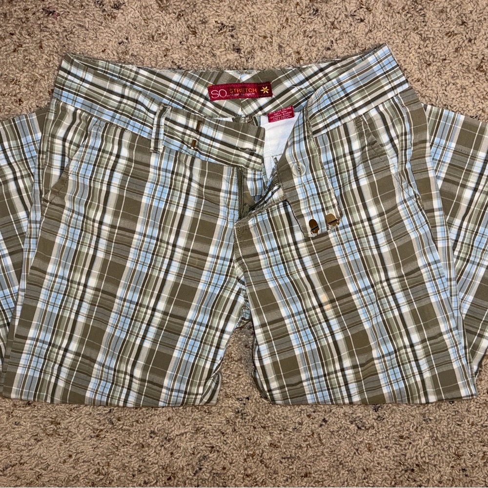 SO Plaid Capri Pants